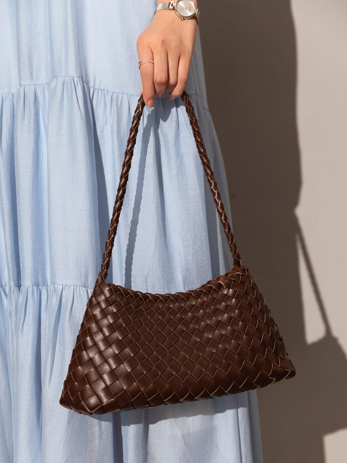 Mini Woven Trapezoid Drawstring Shoulder Bag - Chocolate