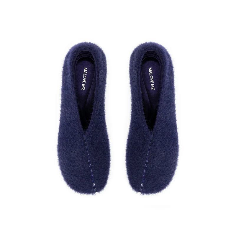 Fuzzy Round Toe Block Heel Pumps - Navy