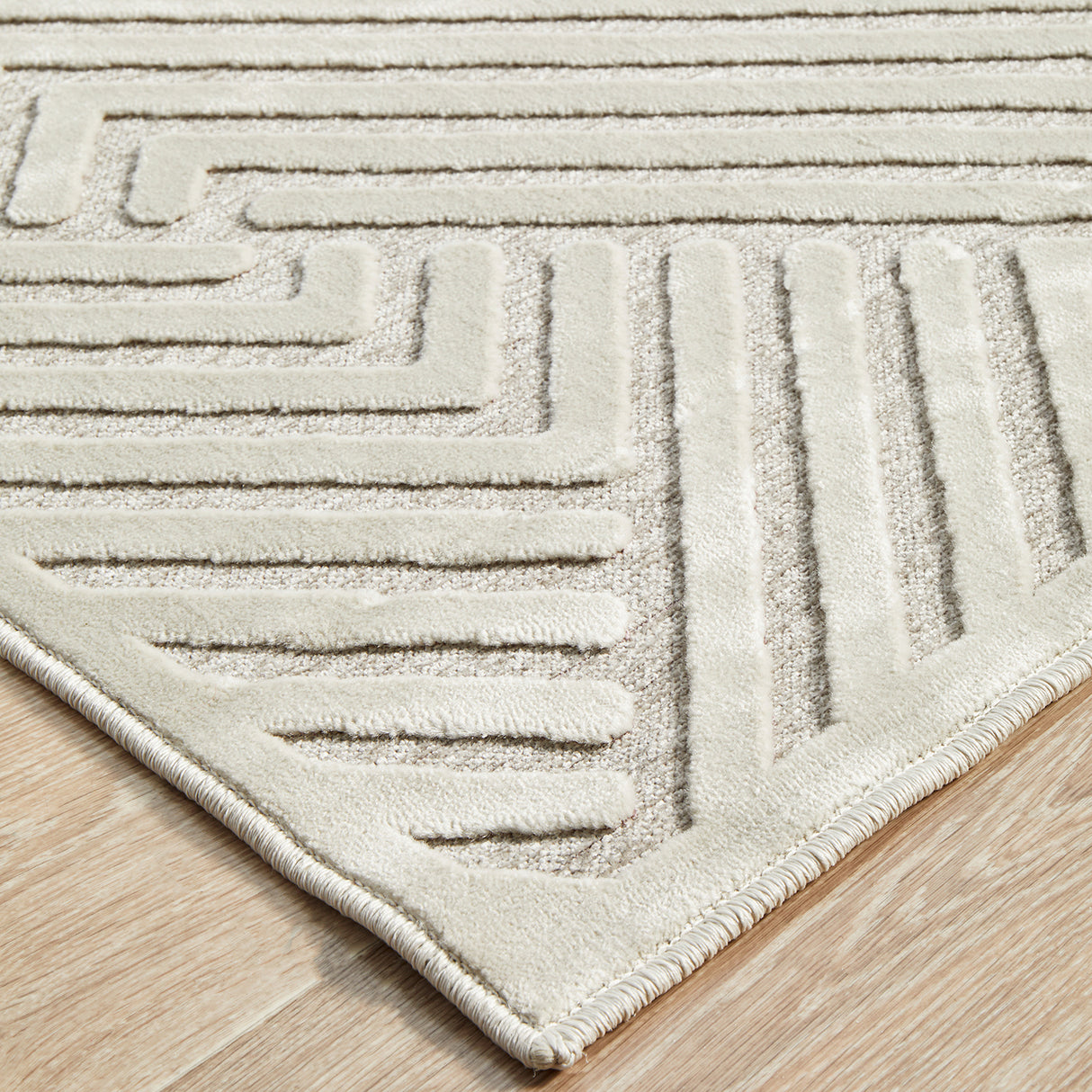 York Cindy Natural White Rug