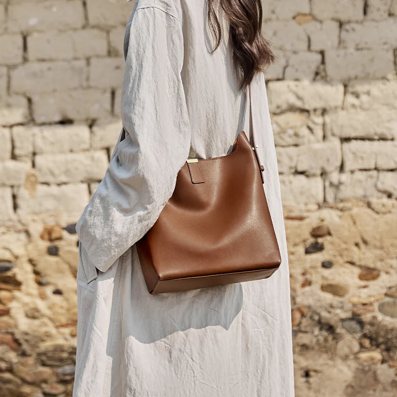 Nalandu Minimalist Genuine Leather Bucket Shoulder Bag - Coffee