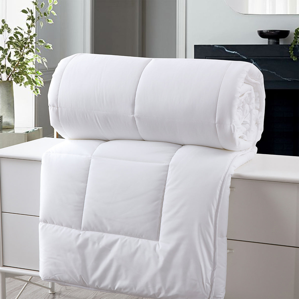 Royal Comfort 260GSM Deluxe Eco-Silk Touch Quilt