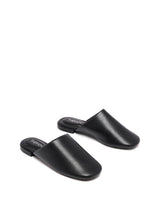 Therapy Weston Black Smooth