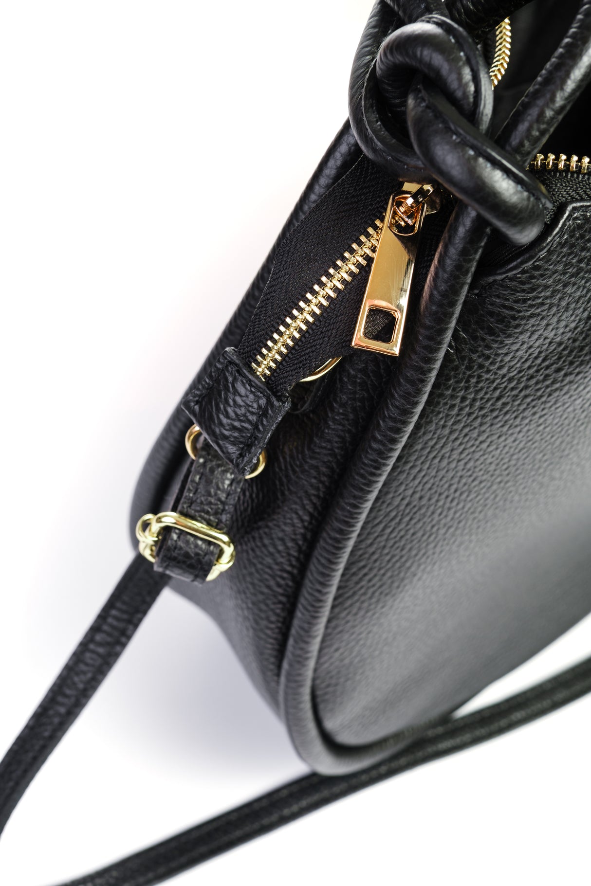 Bosccolo Shoulder Bag - Black