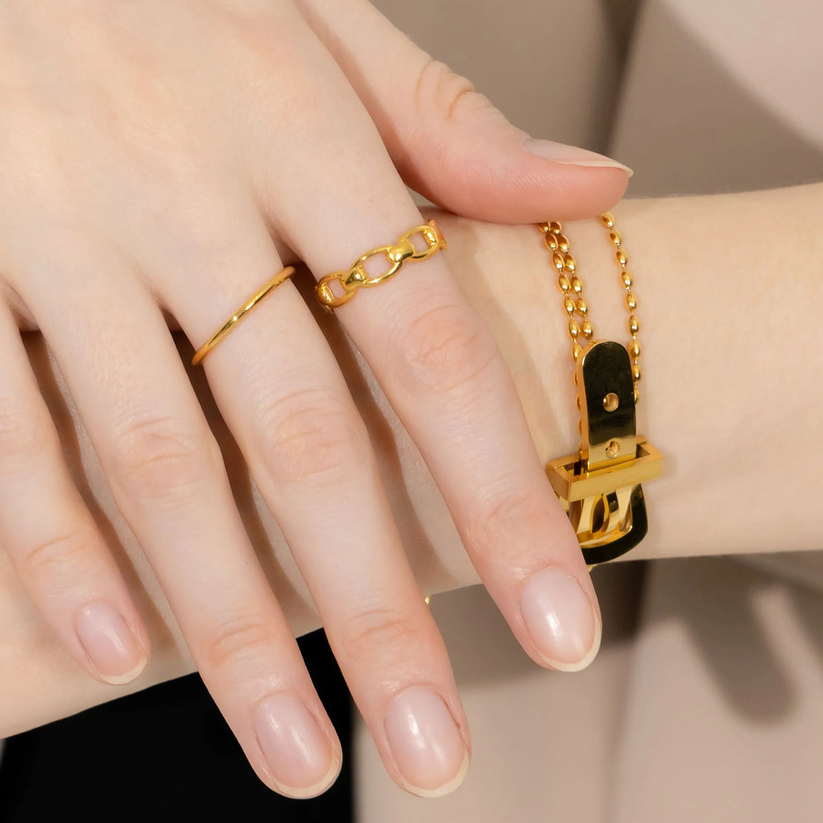 Bullion Gold Rheda Classic Tubular Ring in Gold