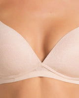 Weightless Wireless Plunge Bra
