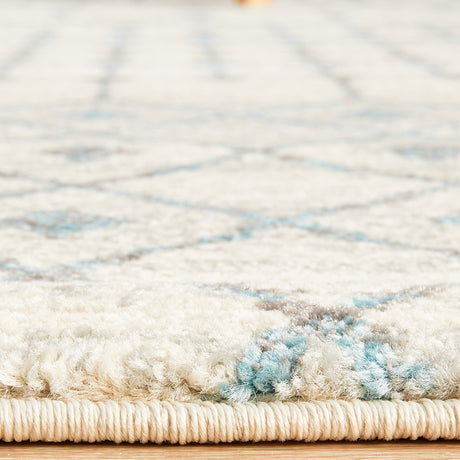 Evoke 260 White Rug