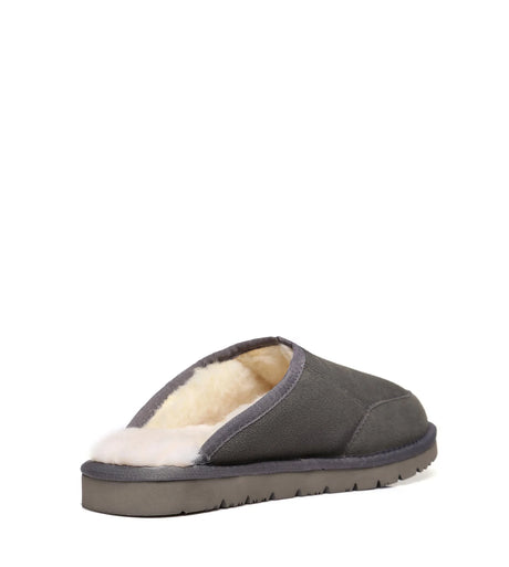 Men Bred Cow Suede Slipper in Grey