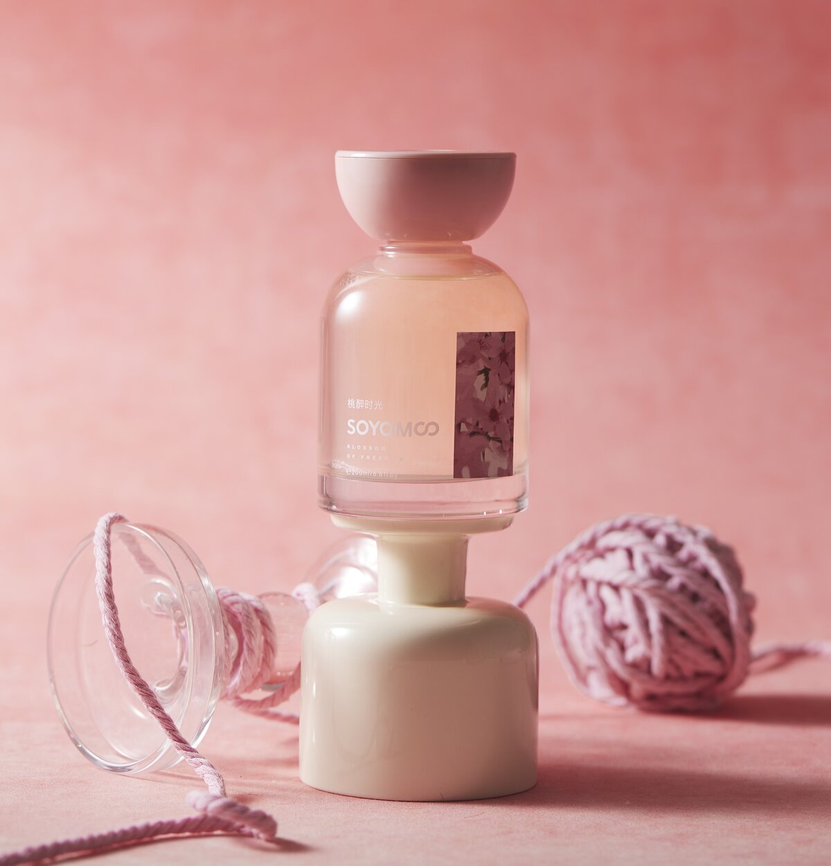 Blushing Peach Bliss Sculpted Round Shoulder Reed Diffuser � 200ml