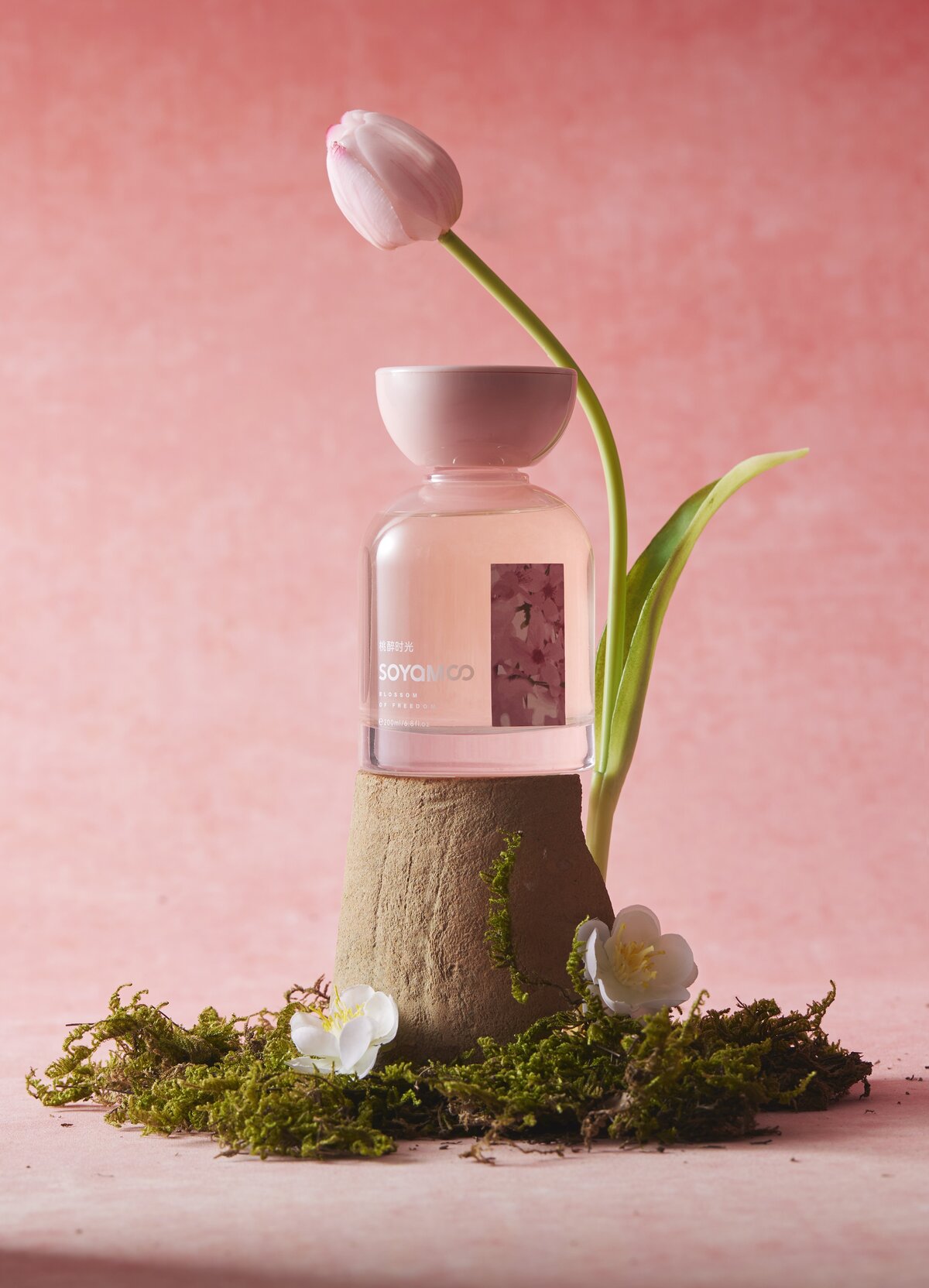 Blushing Peach Bliss Sculpted Round Shoulder Reed Diffuser � 200ml