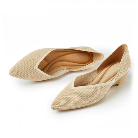 Minimalist Heart Heel Pointed Toe Knit Flats - Beige