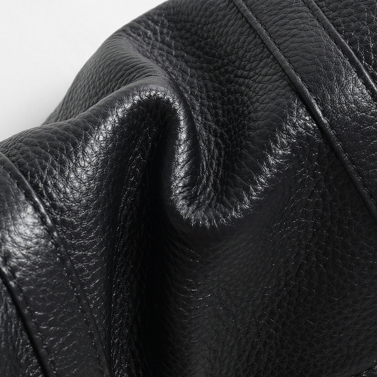 Leather Cylinder Crossbody Bag – Lychee Grain Shoulder Bag