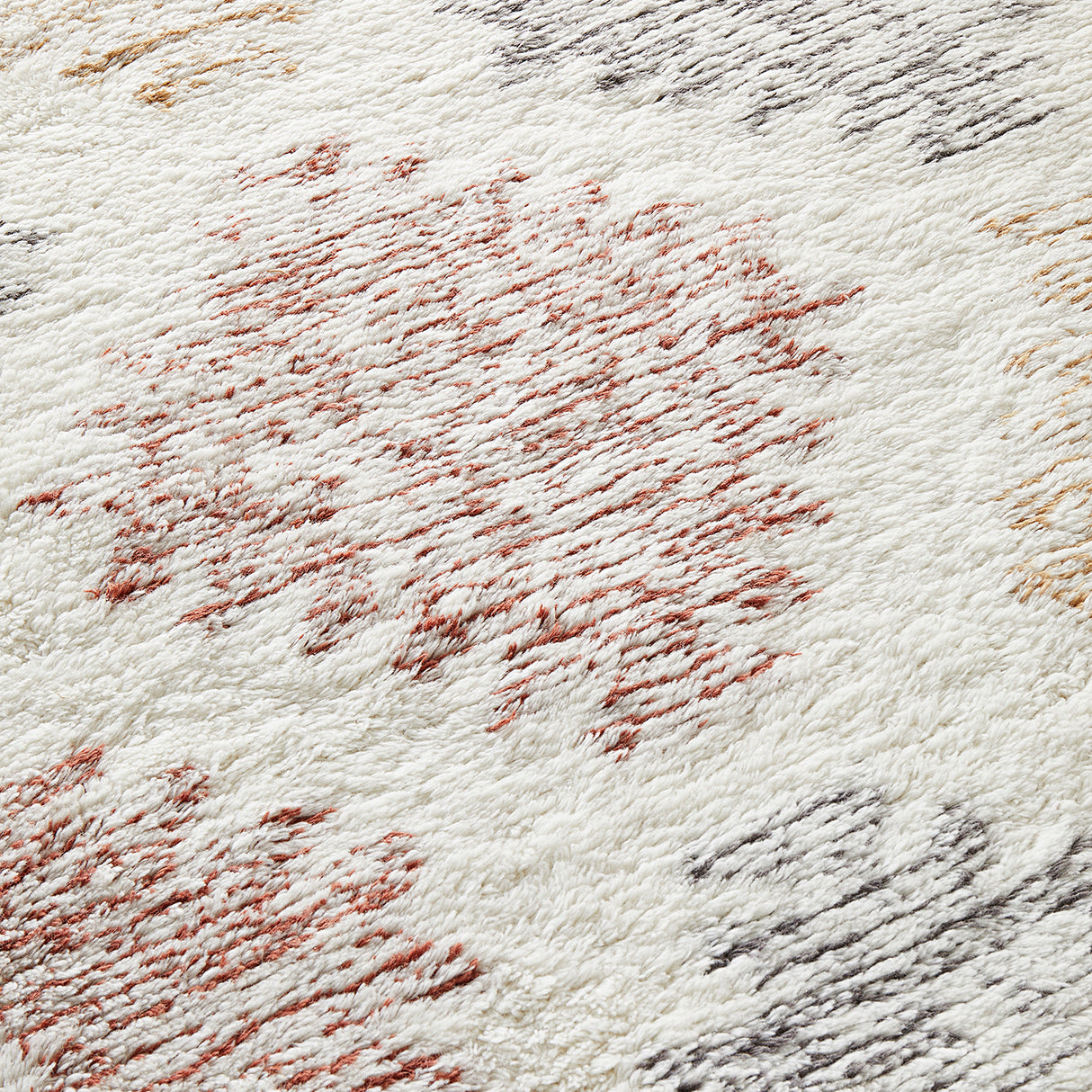Summit Motif Cream Rug
