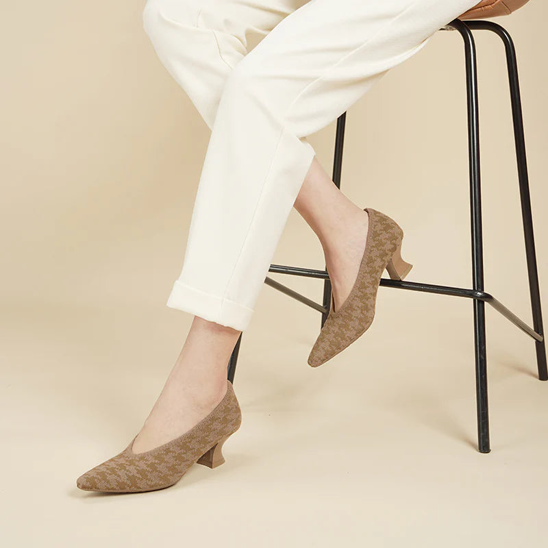 Houndstooth Block Heel Pumps - Mocha