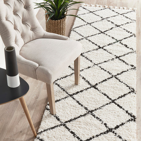 Saffron 22 White Runner Rug