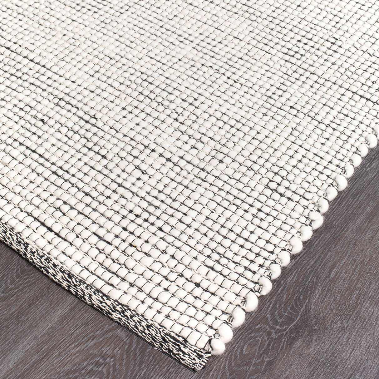 Loft Black Rug