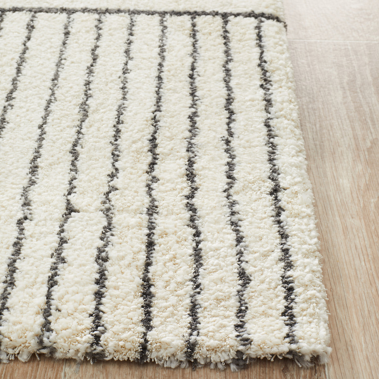 Broadway 935 Ivory Rug