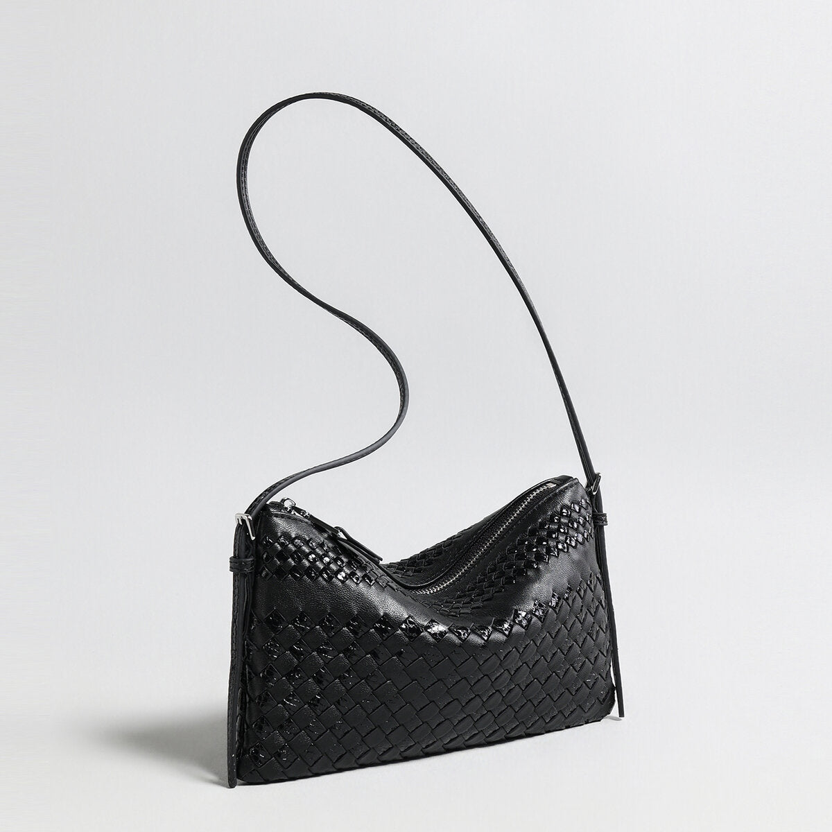 Hand-Woven Sheepskin Leather Shoulder Bag - Black