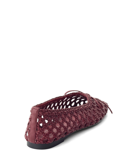 Therapy Oaklyn Bordeaux