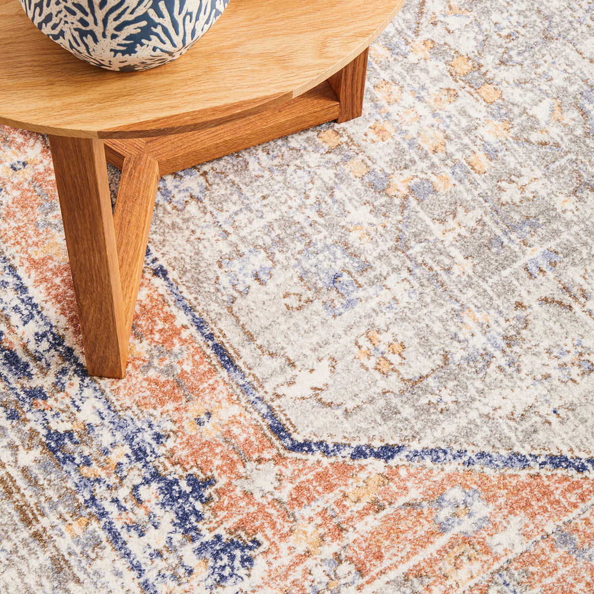 Mayfair Lorissa Peach Rug