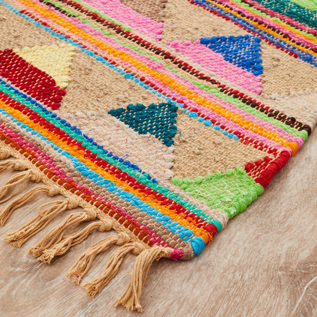 Atrium Bunting Multi Rug