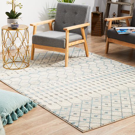 Evoke 260 White Rug