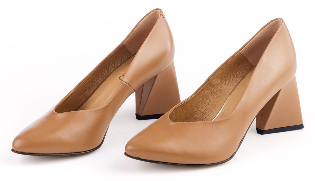 Bosccolo Womens Pumps - Ginger
