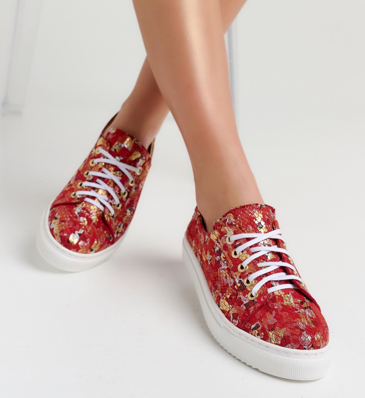 Bosccolo Womens Sneakers - Red/Gold