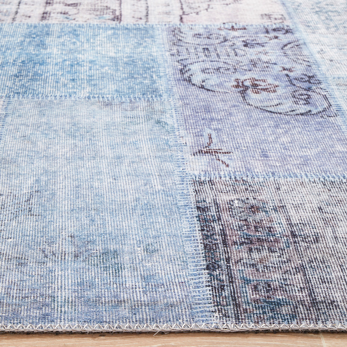 Illusions 121 Denim Rug