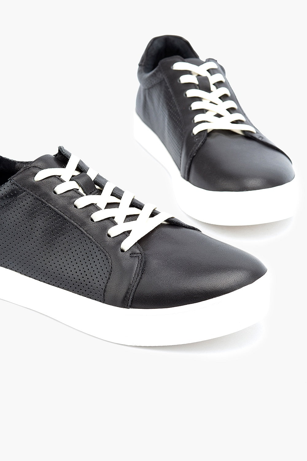 Klouds Cadence Black Punched