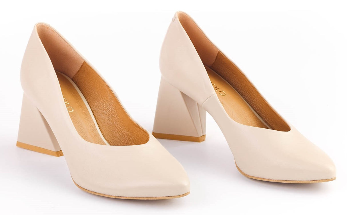 Bosccolo Womens Pumps - Beige