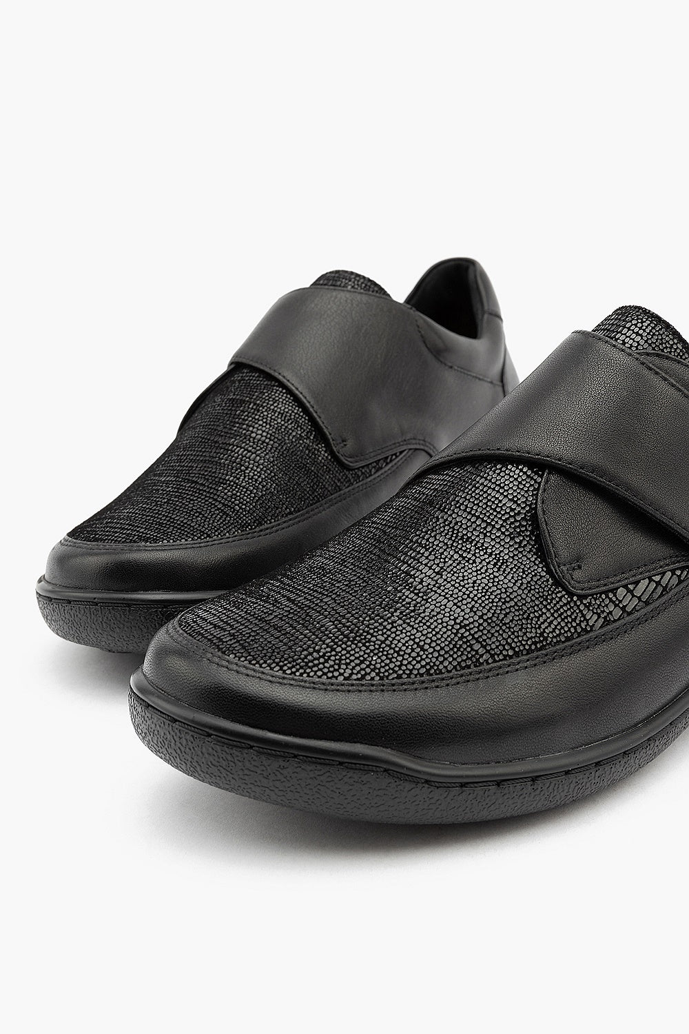 Klouds Posey Black Sparkle Stretch