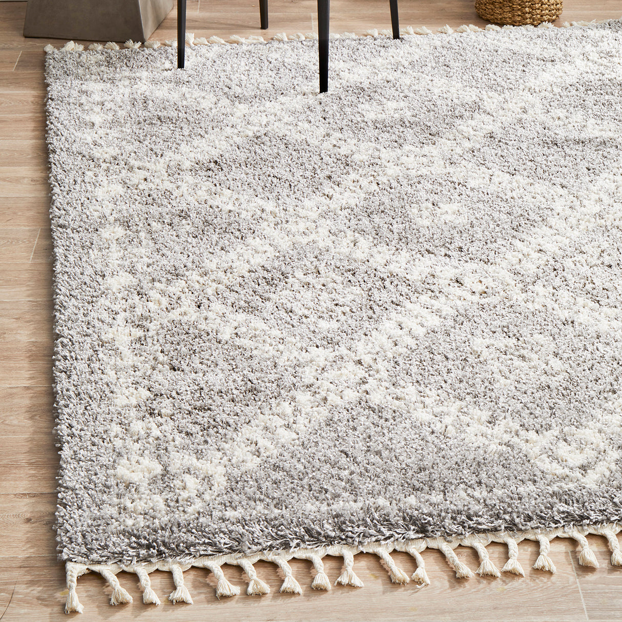 Saffron 33 Silver Rug
