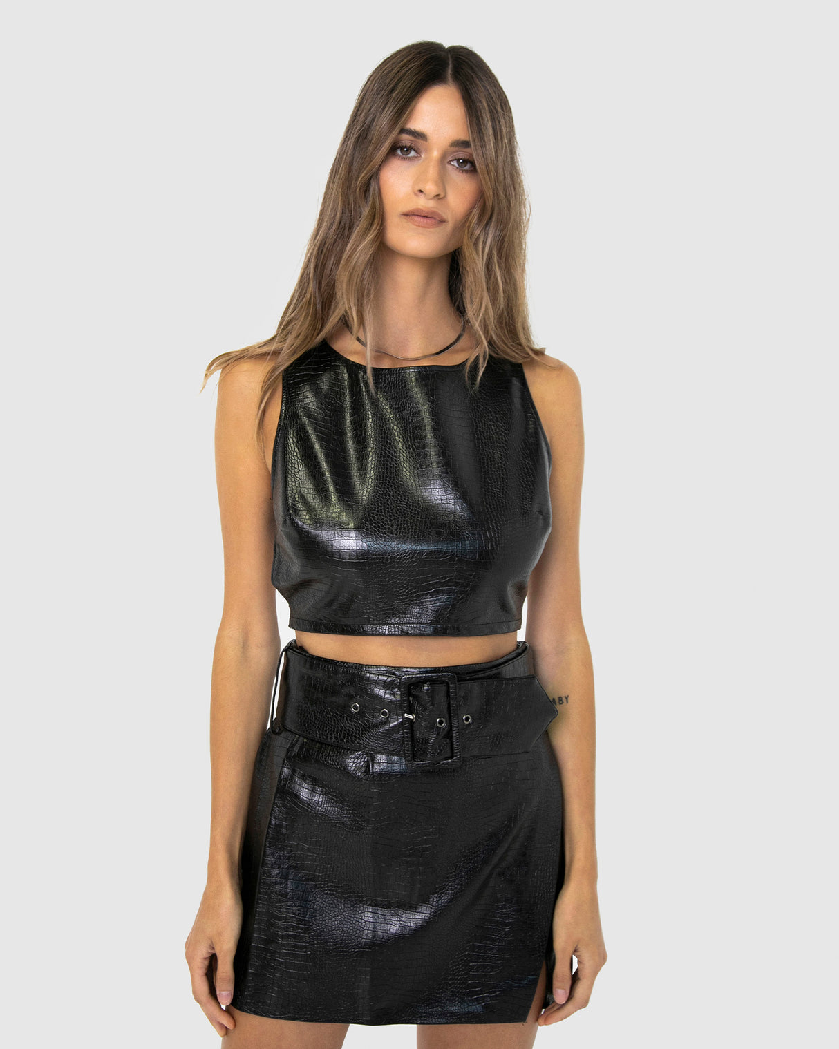 BY.DYLN Stevie Crop - Black