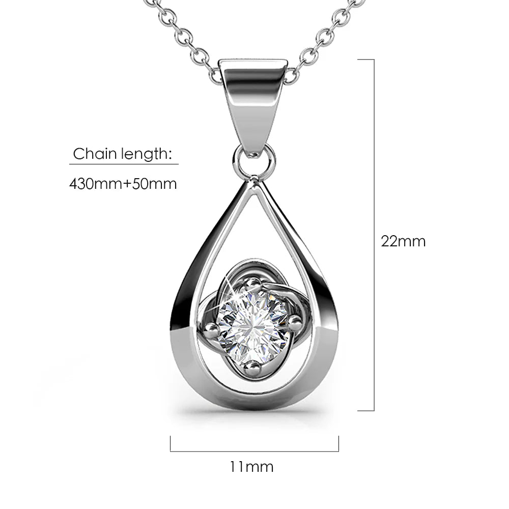 Krystal Couture Center Piece Necklace Embellished with SWAROVSKI Crystals