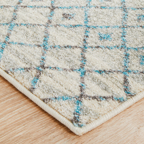 Evoke 260 White Runner Rug