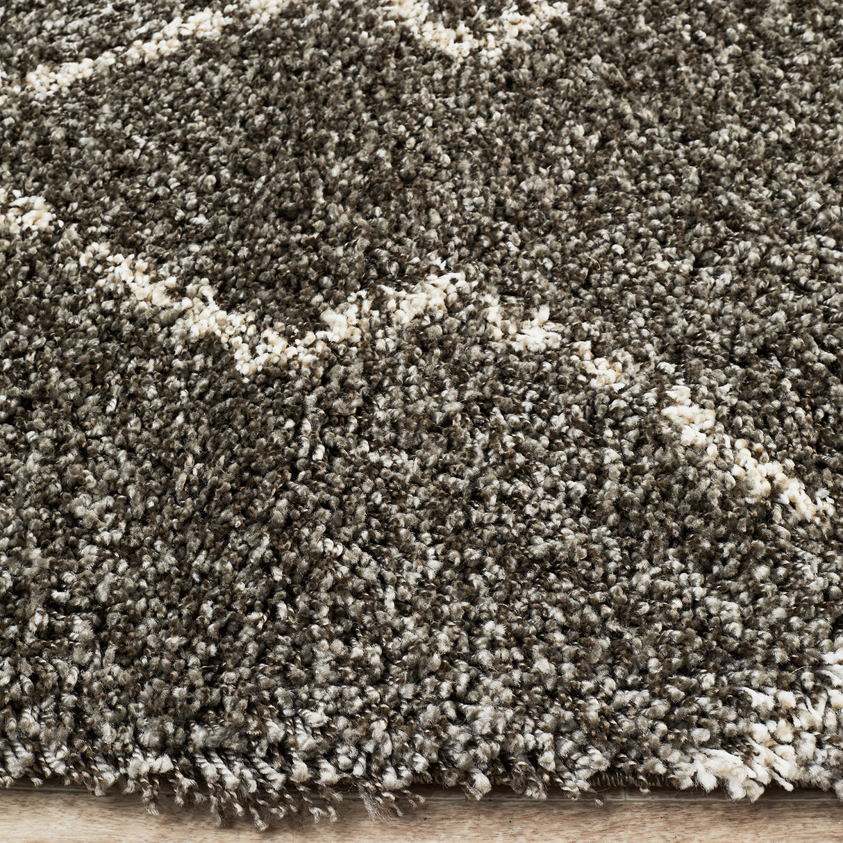 Saffron 44 Grey Rug