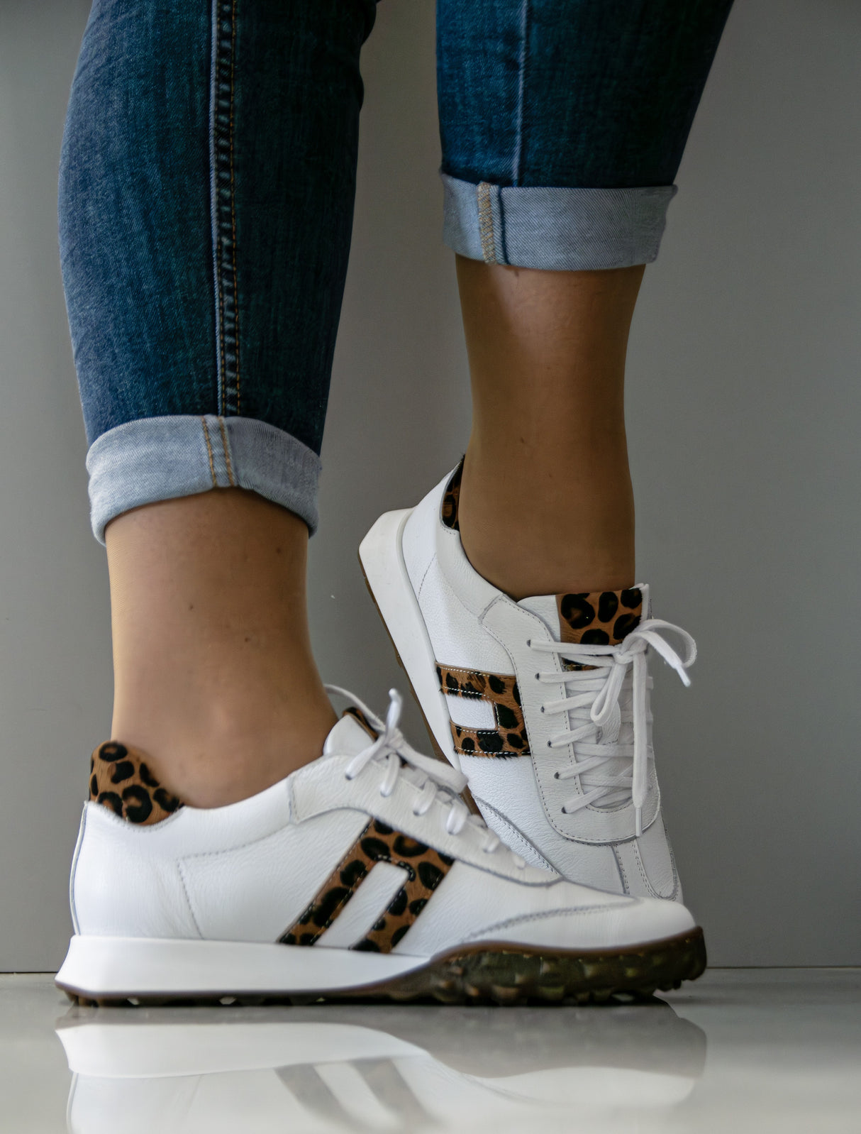 Bosccolo Womens Sneakers - White + Panther