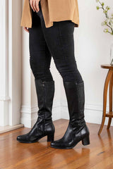 Klouds Melissa Black
