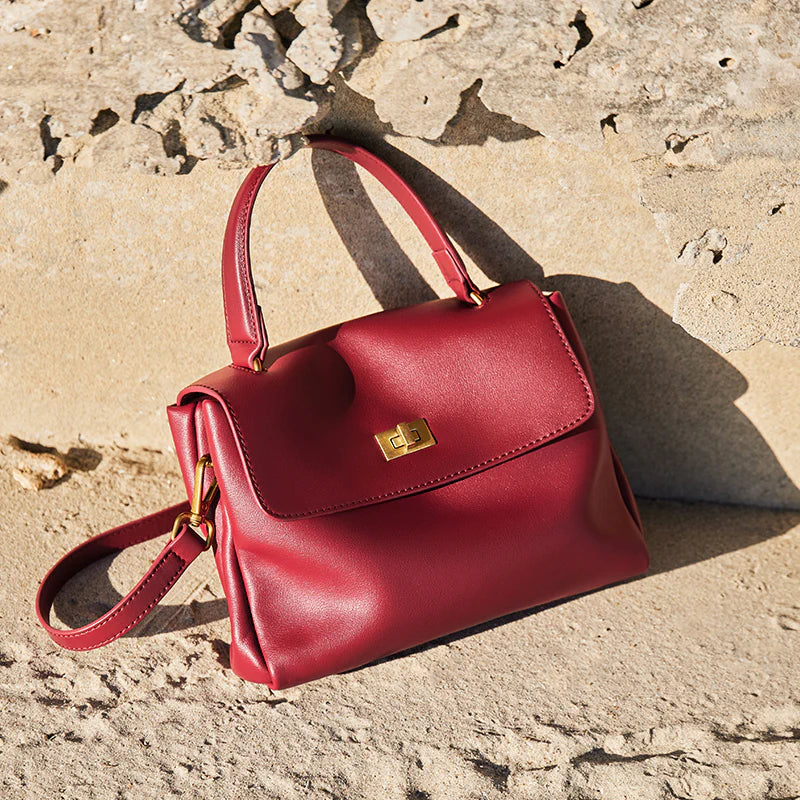 Nalandu Elegant Leather Satchel Bag - Red