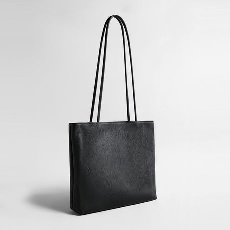 Pebbled Leather Tote Bag – Structured Cowhide Shoulder Bag