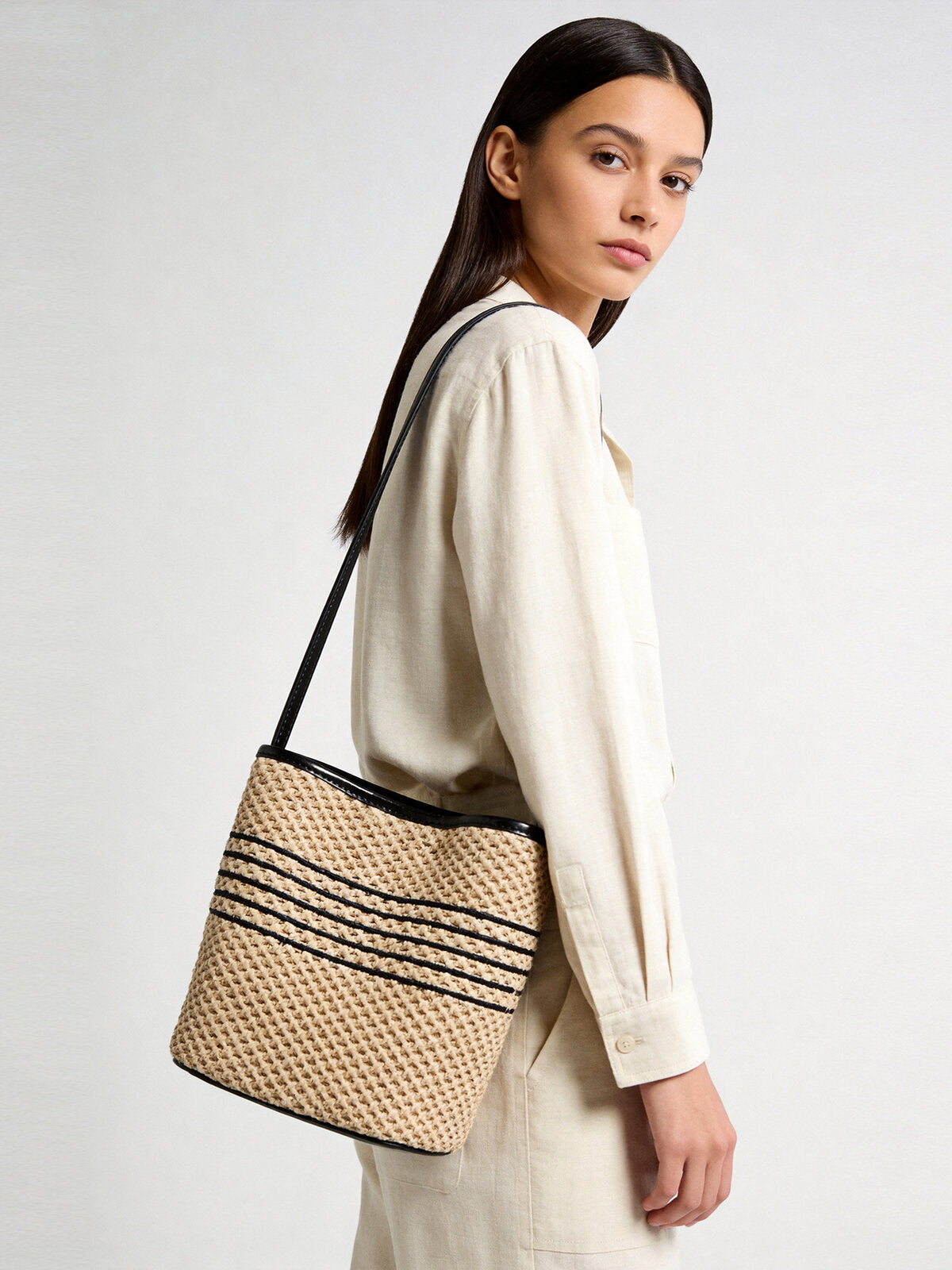 Striped Woven Straw Bucket Bag - Natural