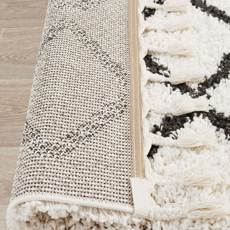 Saffron 11 White Runner Rug