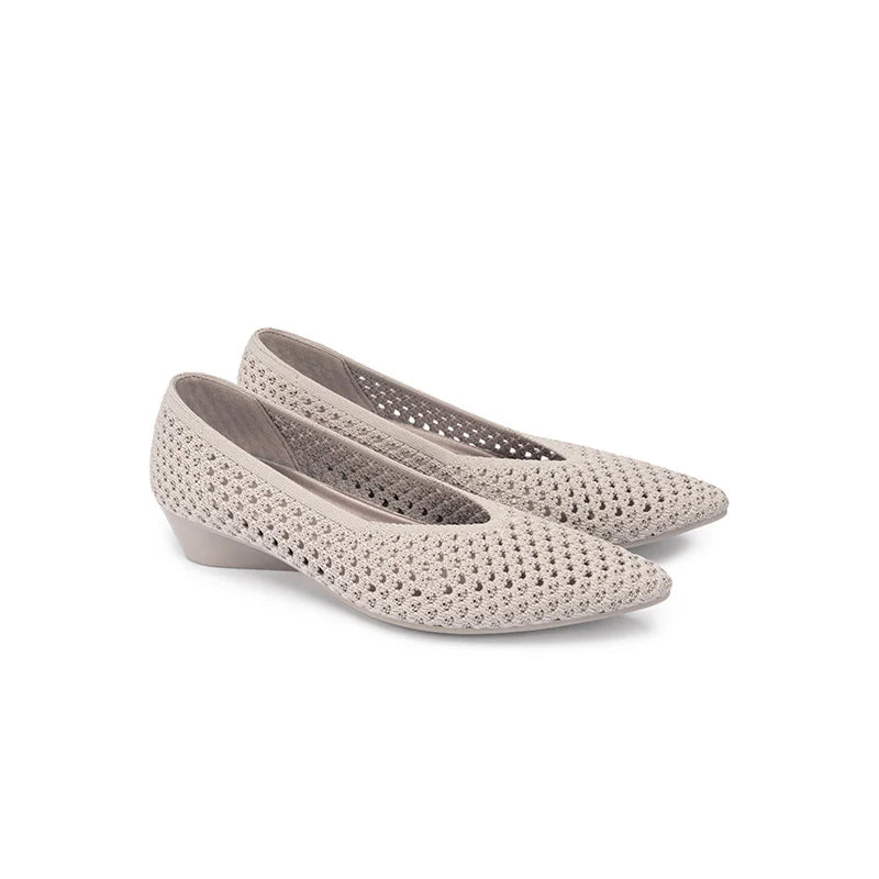 Heart Mesh Knit Pointed Toe Wedge Pumps - Taupe