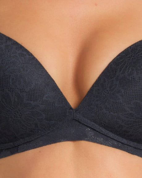 Weightless Wireless Plunge Bra