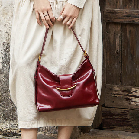 Nalandu Luxe Glossy Hobo Shoulder Bag - Wine