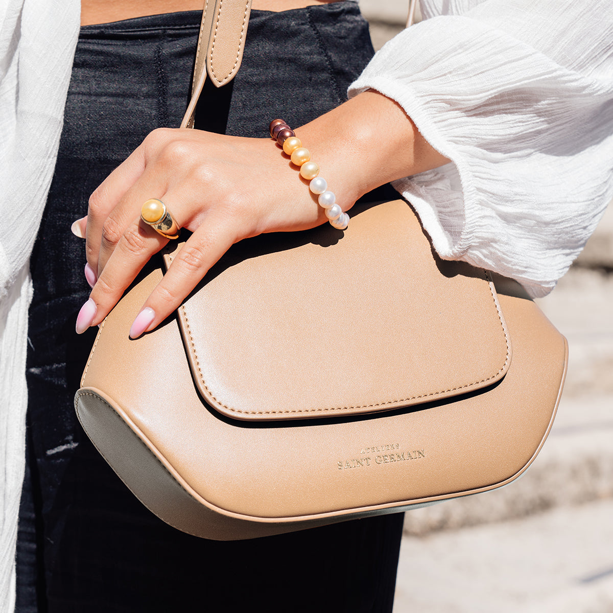 SAC SAINT GERMAIN NUDE