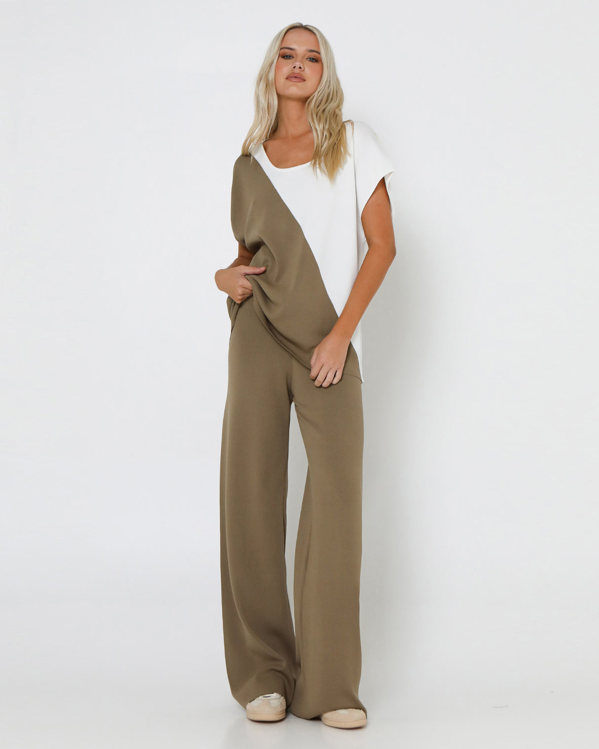 Lost In Lunar Women's Norah Knit Top - Khaki
