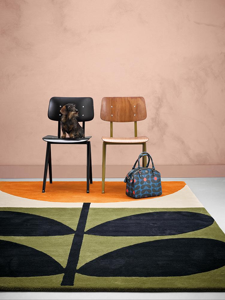 Designer 2020 - Orla Kiely Stem Black 059803