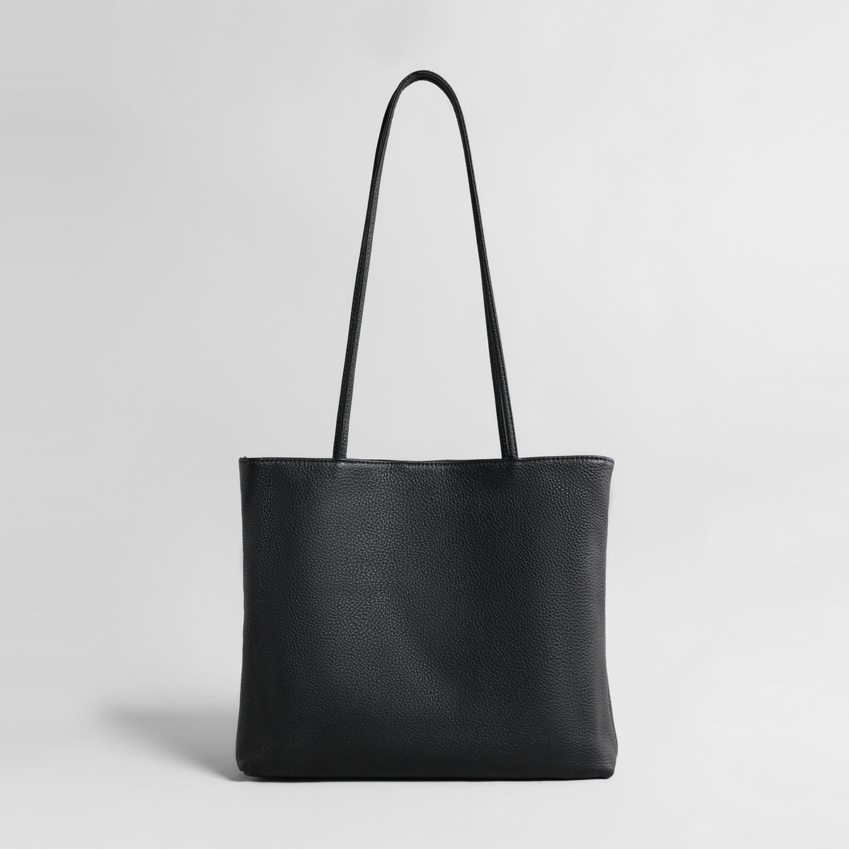 Pebbled Leather Tote Bag – Structured Cowhide Shoulder Bag