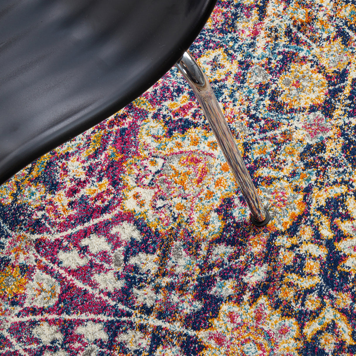 Mirage 360 Multi Round Rug